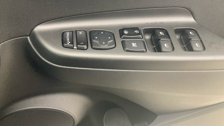 Hyundai KONA 1.6 GDi Hybrid Premium 5dr DCT Hybrid Hatchback